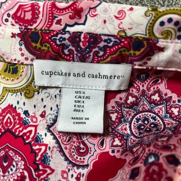 Cupcakes And Cashmere Blouse Womens Large‎ Pink Medallion Print Button Front Art - Picture 5 of 9